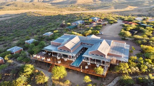 River Crossing lodge
